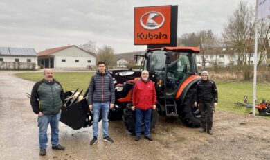 Kubota Schlepper ALÖ Frontlader
