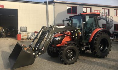 Kubota Schlepper Alö Frontlader