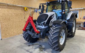 Valtra Schlepper N174D mit Reifendruckregelanlage
