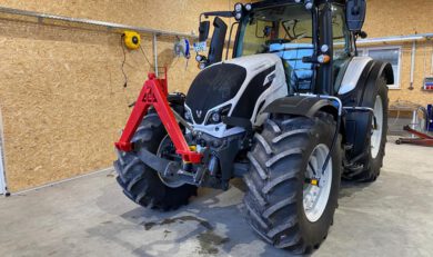 Valtra Schlepper N174D