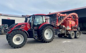 Valtra Schlepper T255A