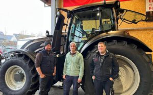Valtra Schlepper T215D
