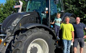 Valtra Schlepper N155A