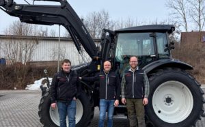 Valtra Schlepper G125A