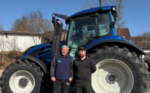 Valtra Schlepper T215D